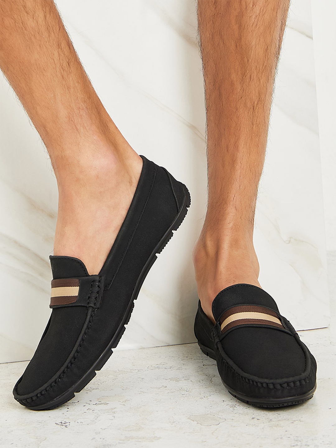 

Styli Men Black Contrast Tape Penny Loafers