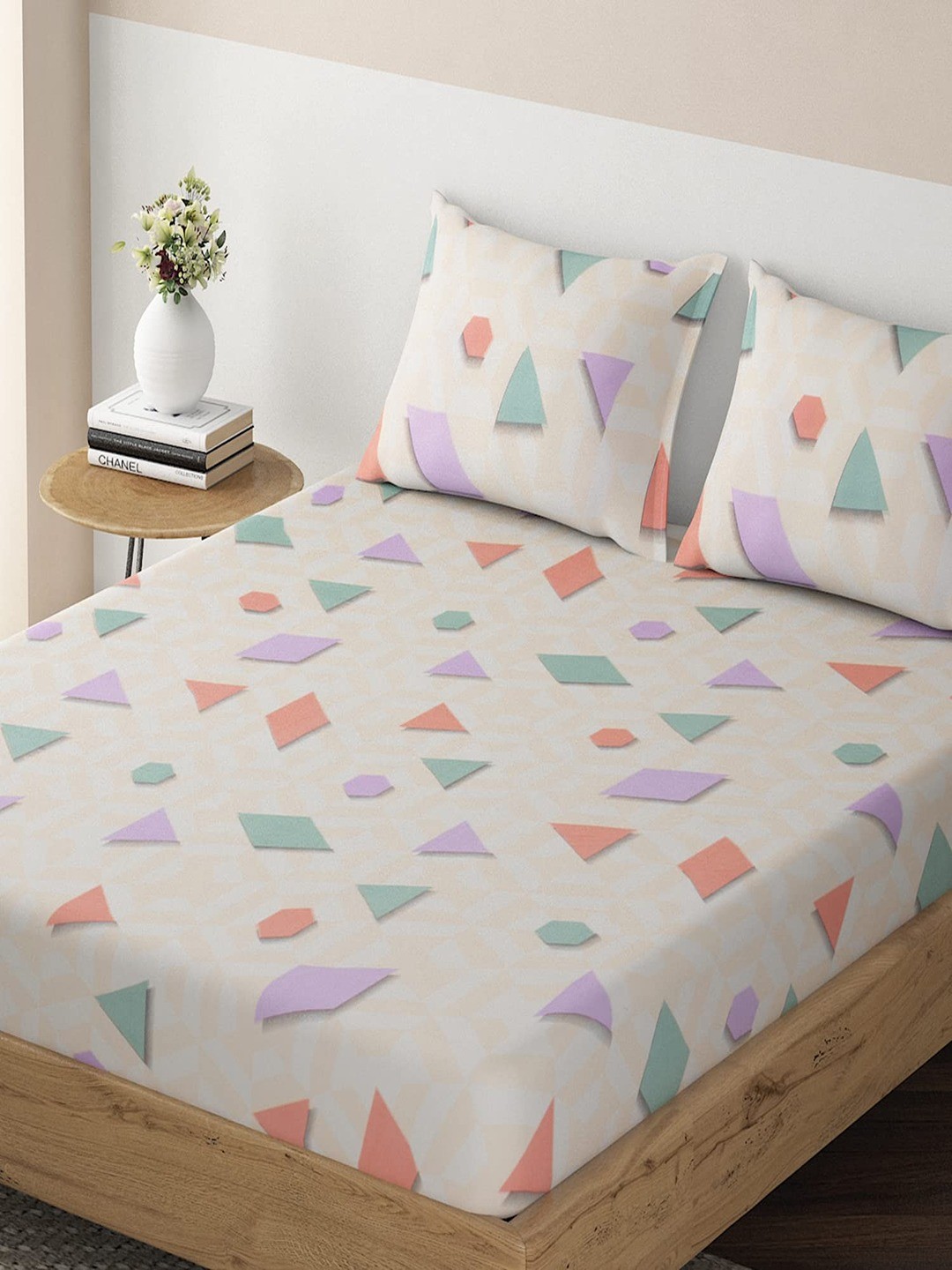 

HOKIPO Geometric Print 135 GSM Fitted King Bedsheet & 2 Pillow Covers, White