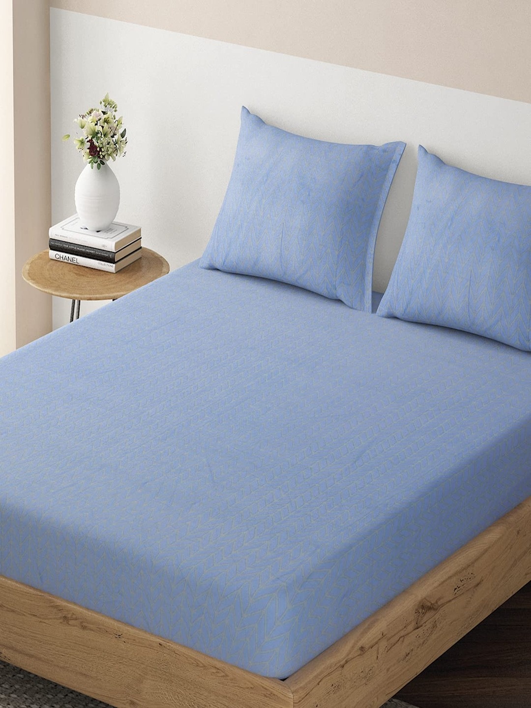 

HOKIPO Geometric 135 GSM Single Fitted Bedsheet with 1 Pillow Cover, Blue