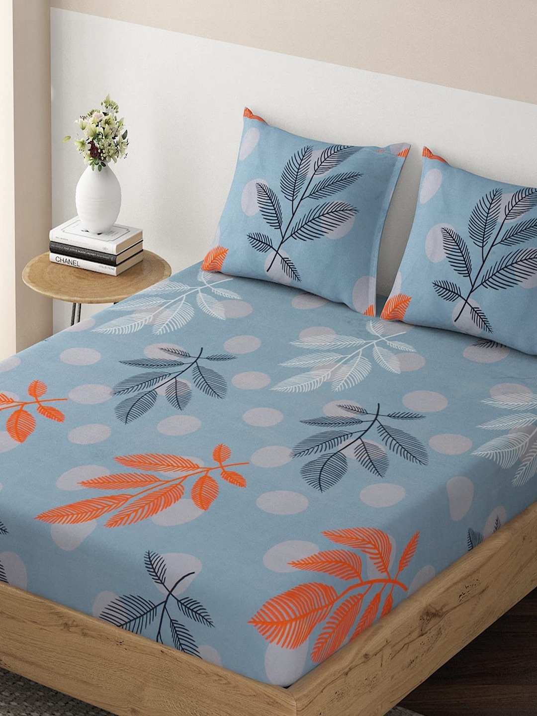 

HOKIPO Floral 135 GSM Fitted Queen Bedsheet with 2 Pillow Covers, Blue