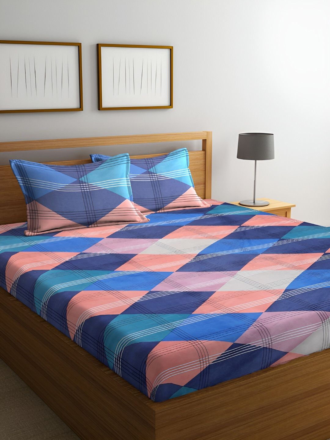 

ERIC LONDON Blue & Orange Geometric Microfiber 210 TC Queen Bedsheet With 2 Pillow Covers