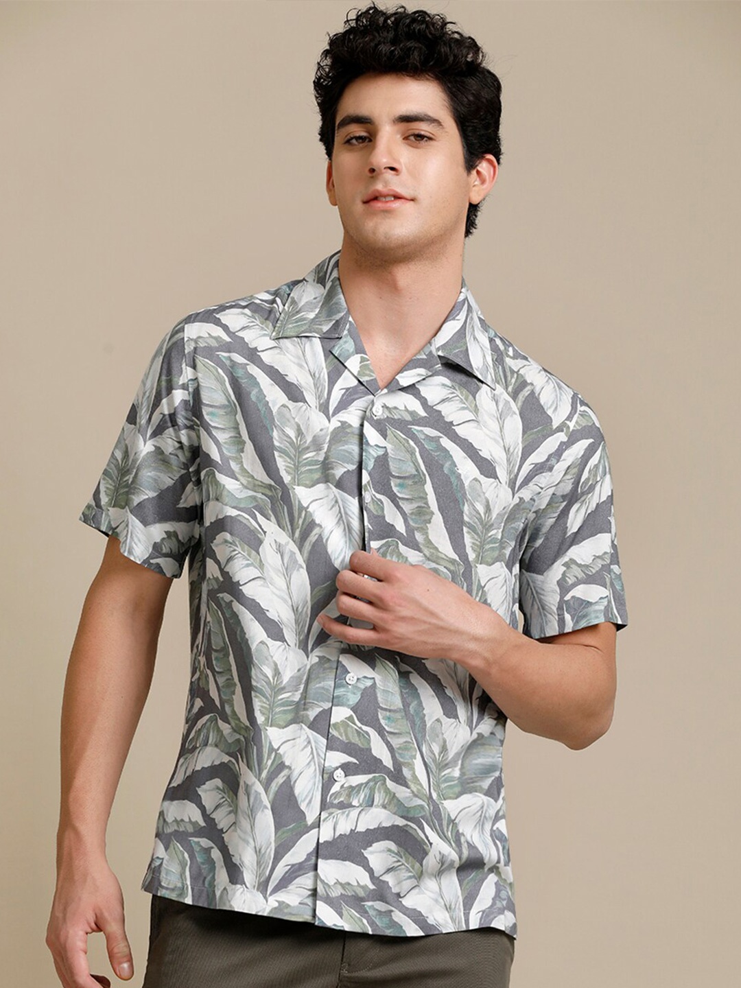 

Aldeno Tropical Printed Comfort Casual Shirt, Grey
