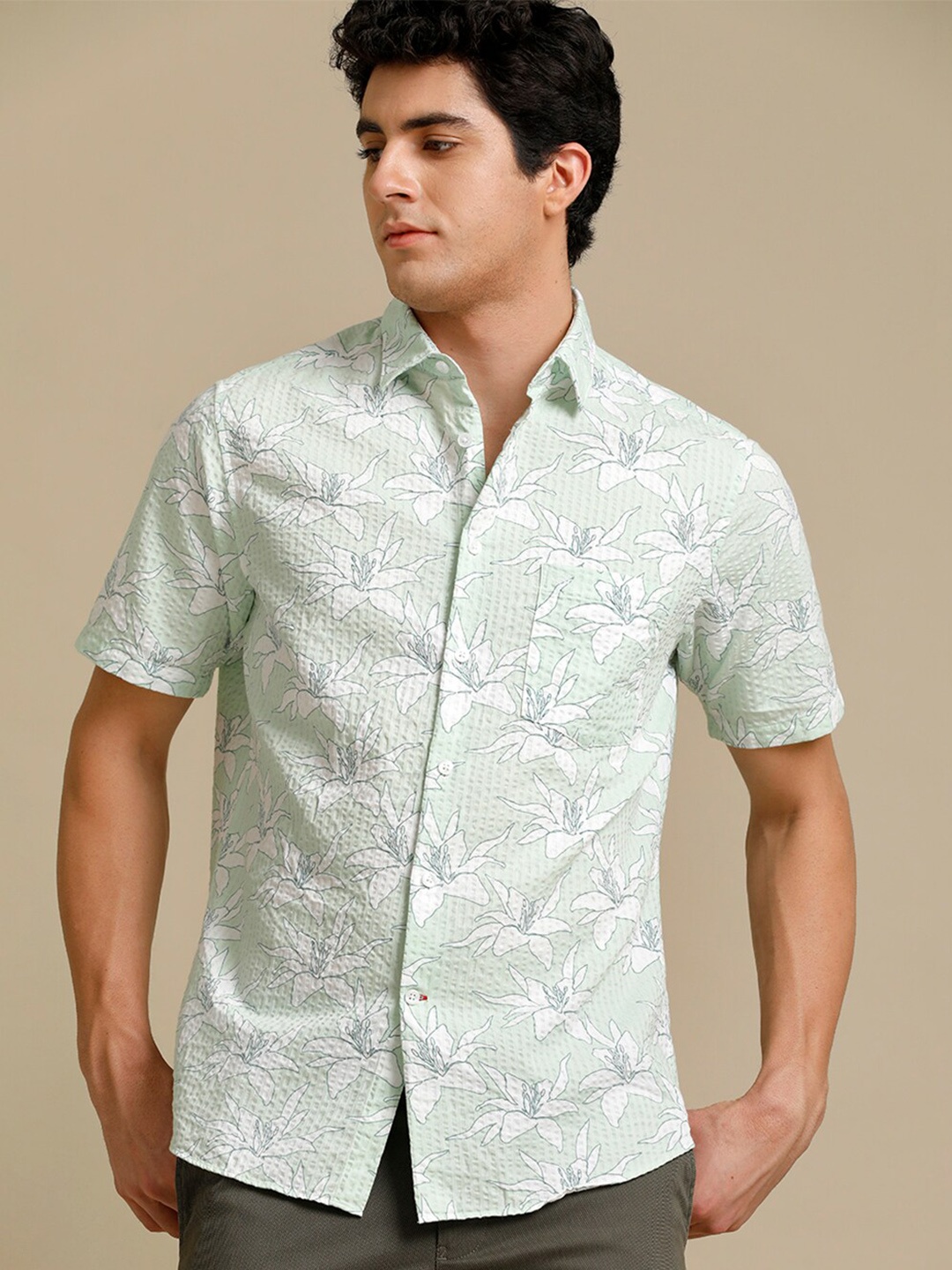 Aldeno Comfort Fit Floral Printed Casual Pure Cotton Shirt, Green