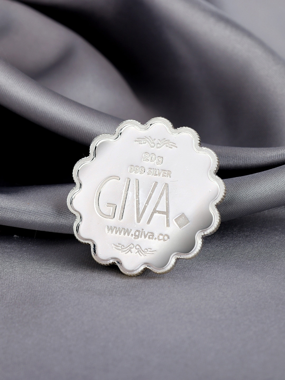 

GIVA 999 Sterling Silver Lakshmi & Ganesh Coin-20gm