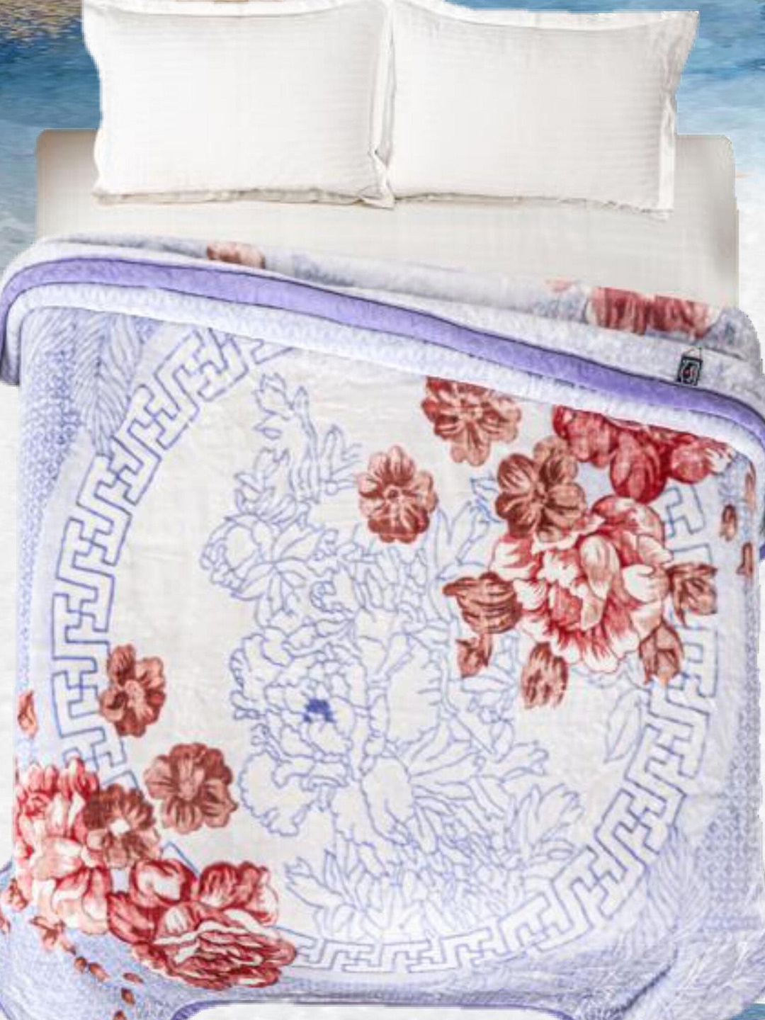

Signature The Club White & Blue Floral Flat Heavy Winter Double Bed Blanket