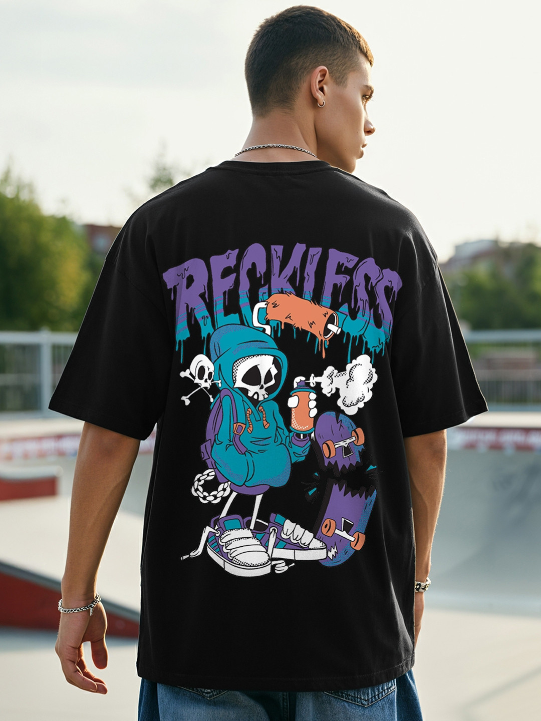

Bewakoof Typography Printed Drop-Shoulder Cotton Oversized T-shirt, Black