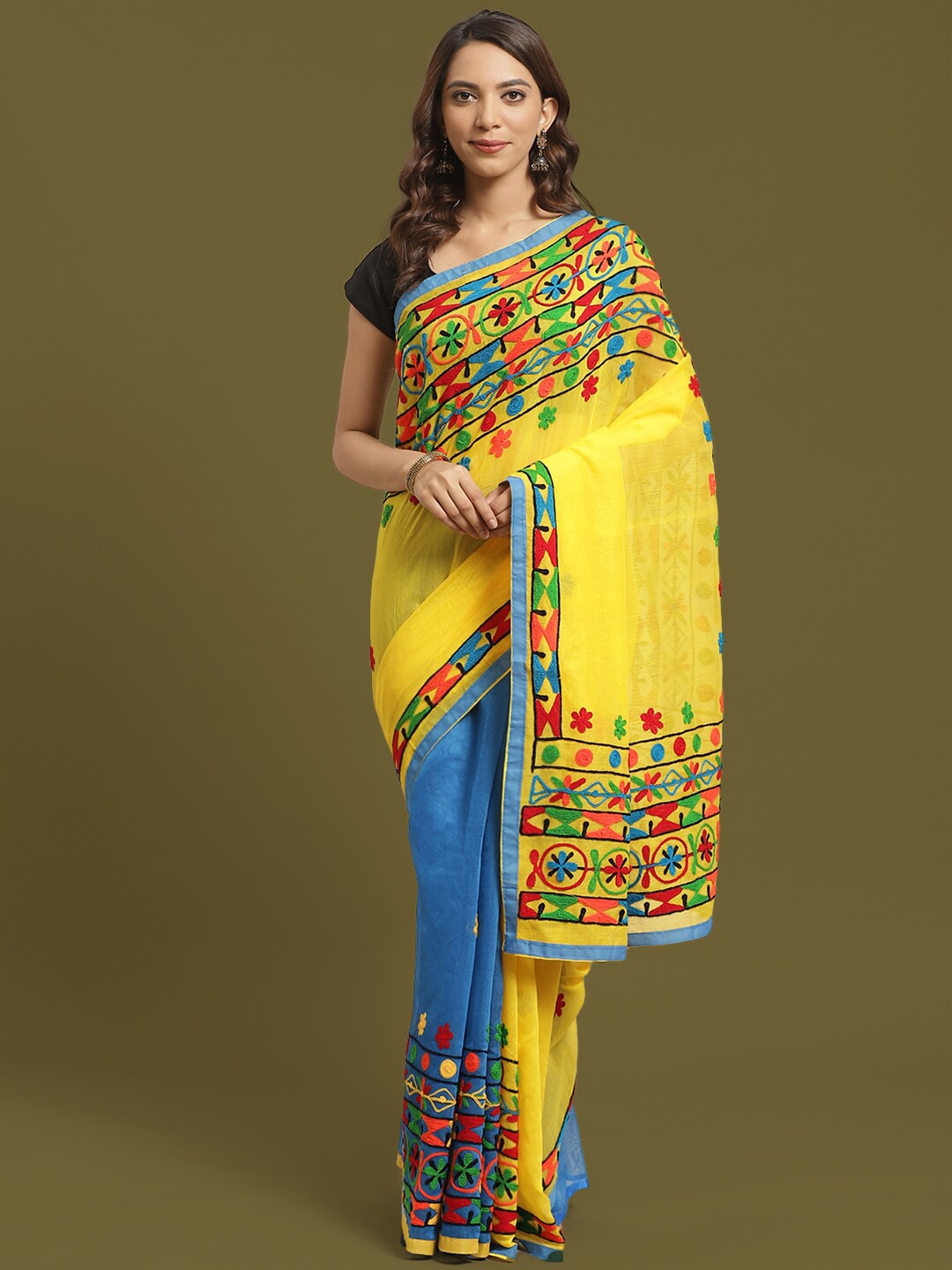 

HOUSE OF ARLI Floral Embroidered Saree, Yellow