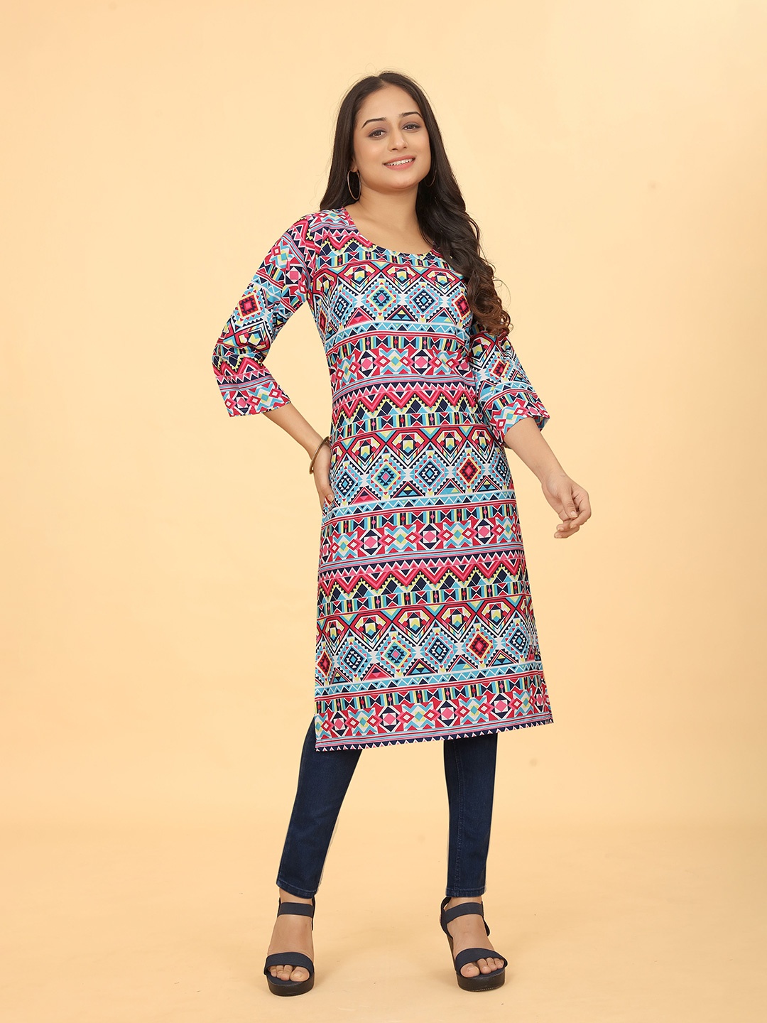 

SWORNOF Geometric Printed Crepe Straight Kurta, Blue