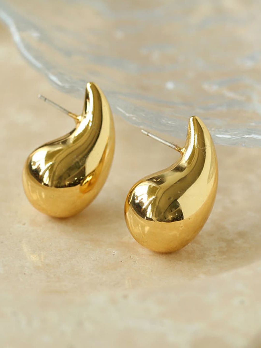 

SALTY Women Teardrop Chunky Earrings, Gold