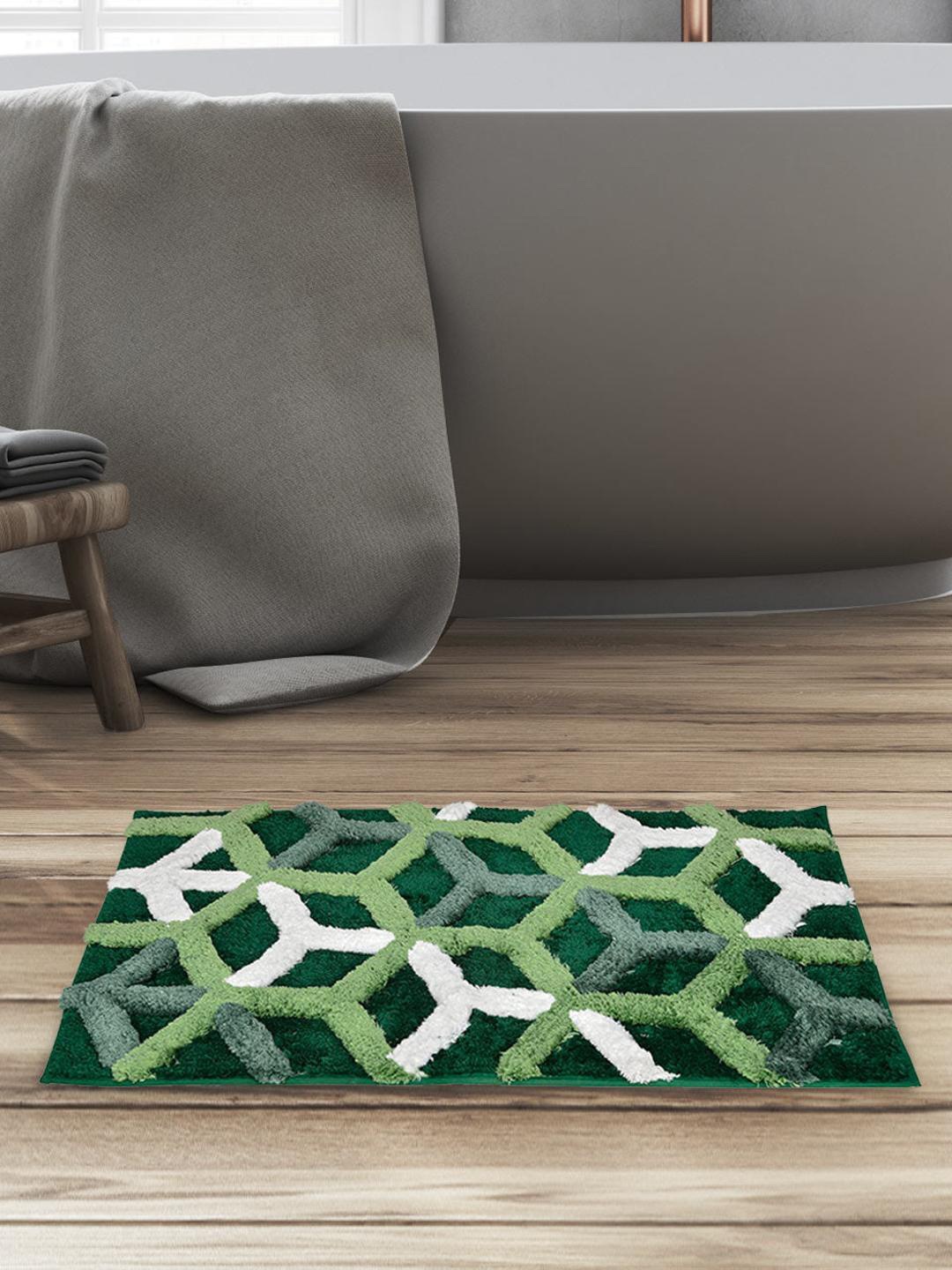 

Athome by Nilkamal Ariana Green & White Abstract 600 GSM Anti Skid Bath Mat