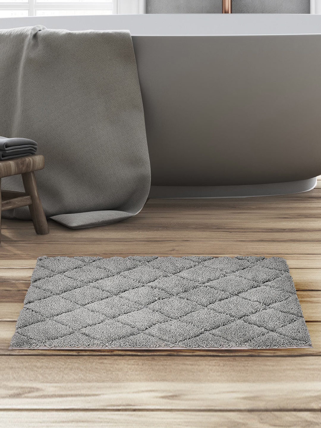 

Athome by Nilkamal Grey Rectangle Shaped 600 GSM Anti Skid Bath Mat