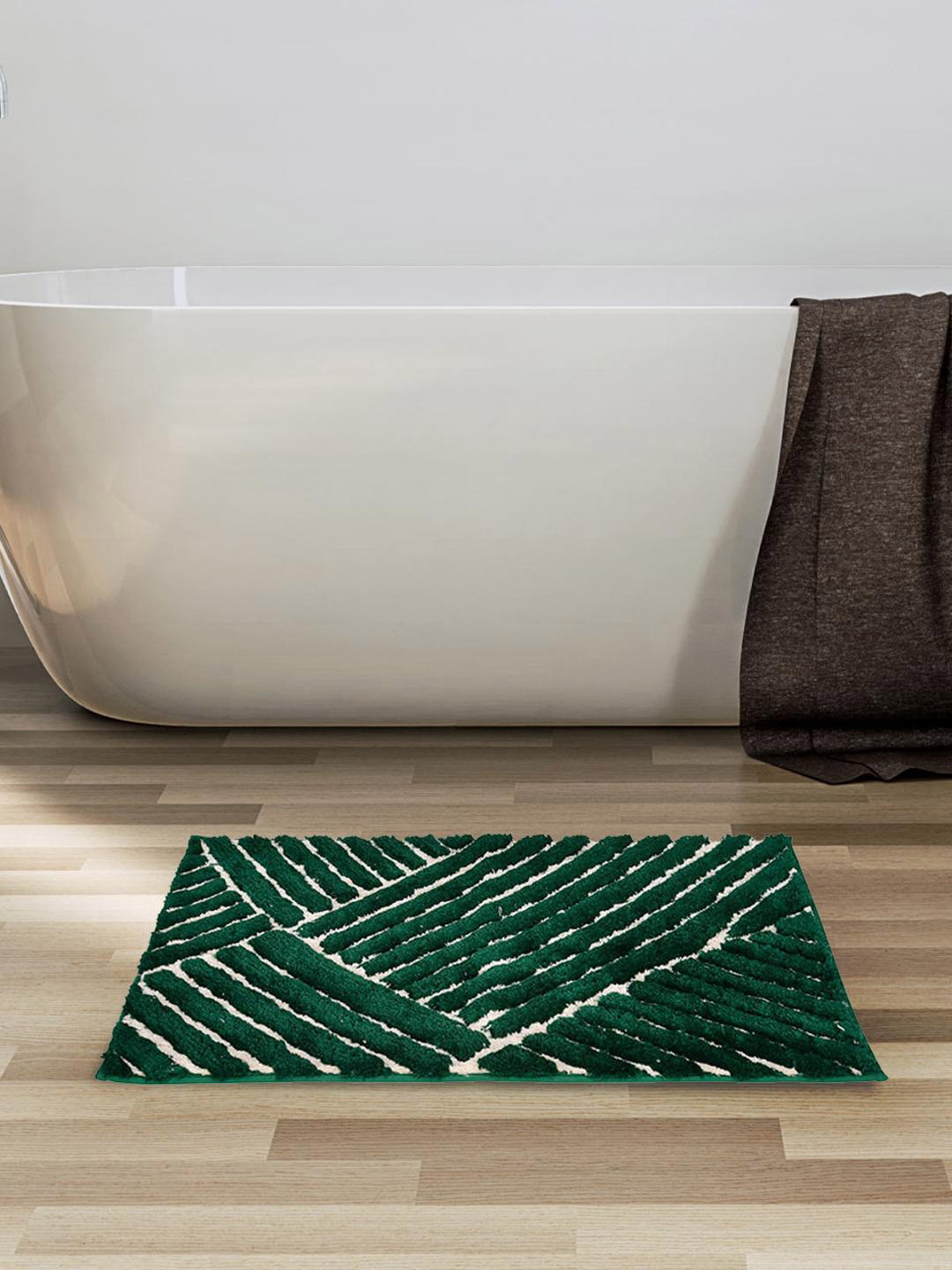 

Athome by Nilkamal Green & White Abstract 600 GSM Anti Skid Bath Mat