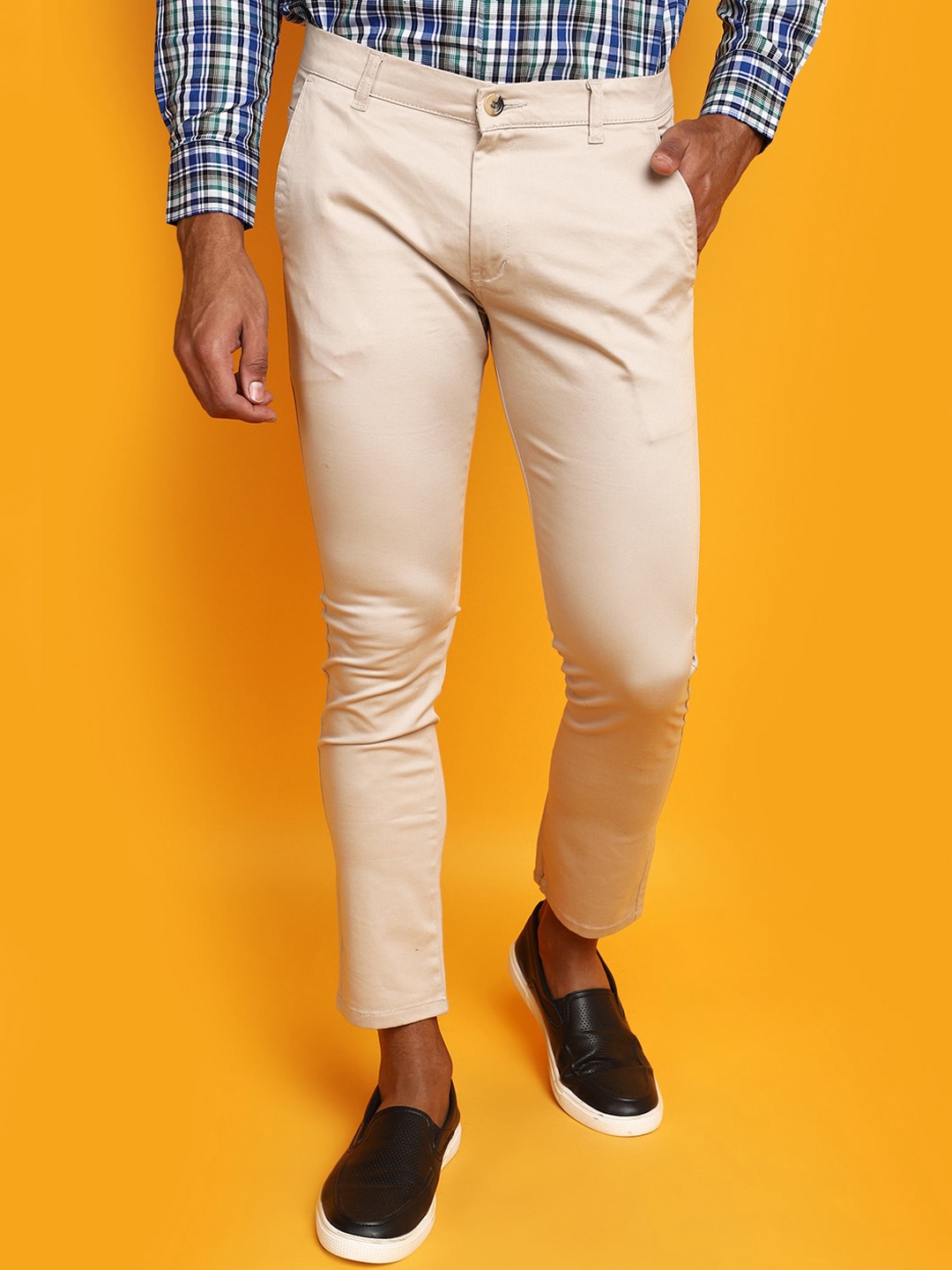 

V-Mart Men Mid-Rise Satin Chinos Trouser, Cream