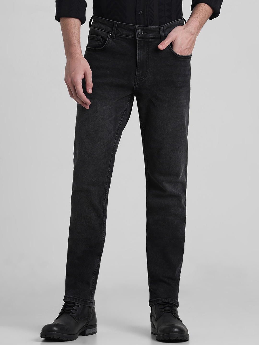 

Jack & Jones Men Skinny Fit Low-Rise Clean Look Light Fade Stretchable Jeans, Black