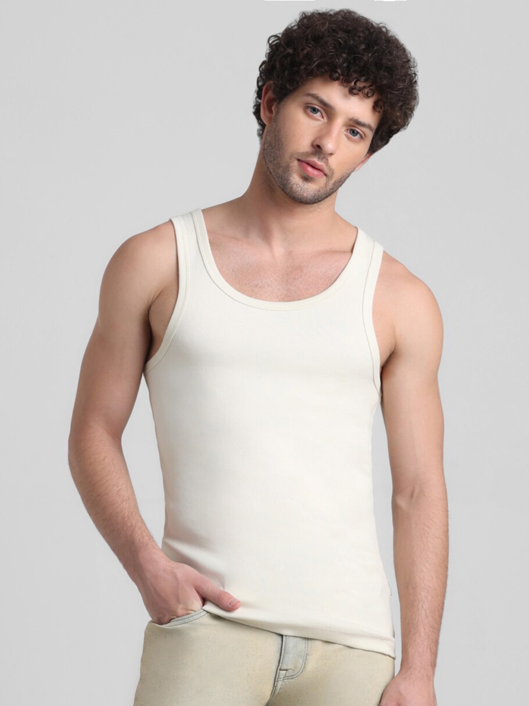 

Jack & Jones Round Neck Basic Innerwear Vest, White