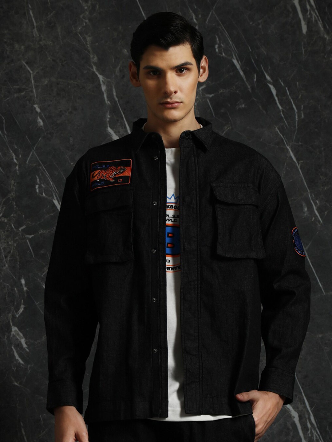 

Breakbounce Black Oversized Typography Printed Long Sleeves Denim Casual Shirt