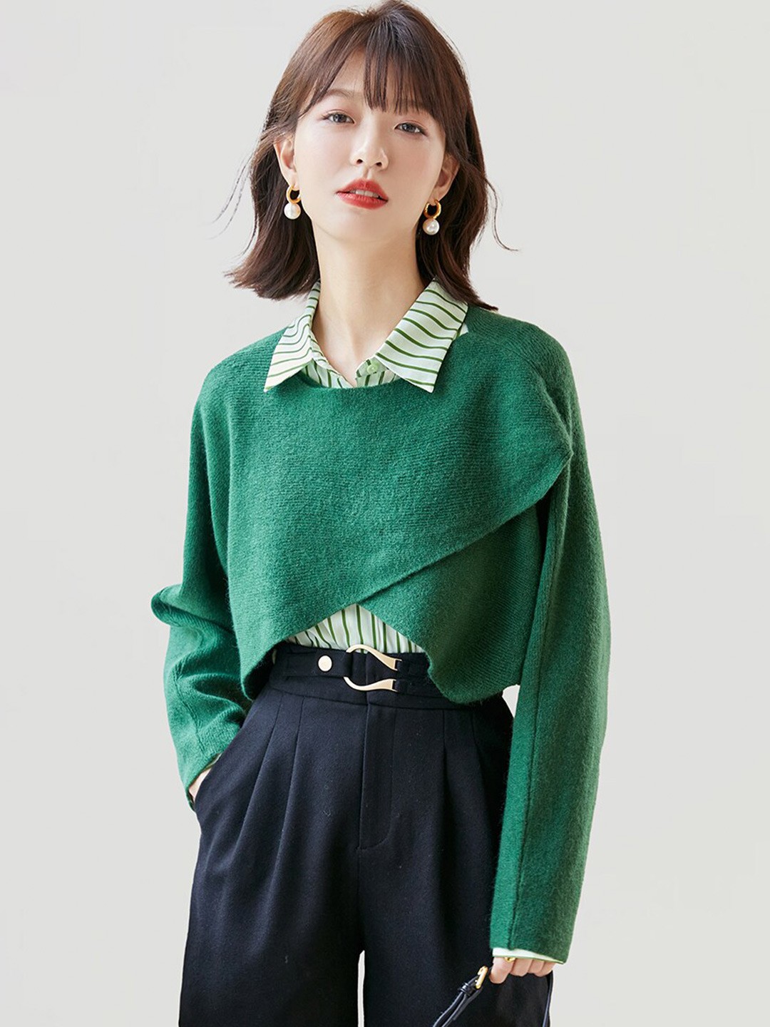 

JC Collection Round Neck Crop Pullover, Green