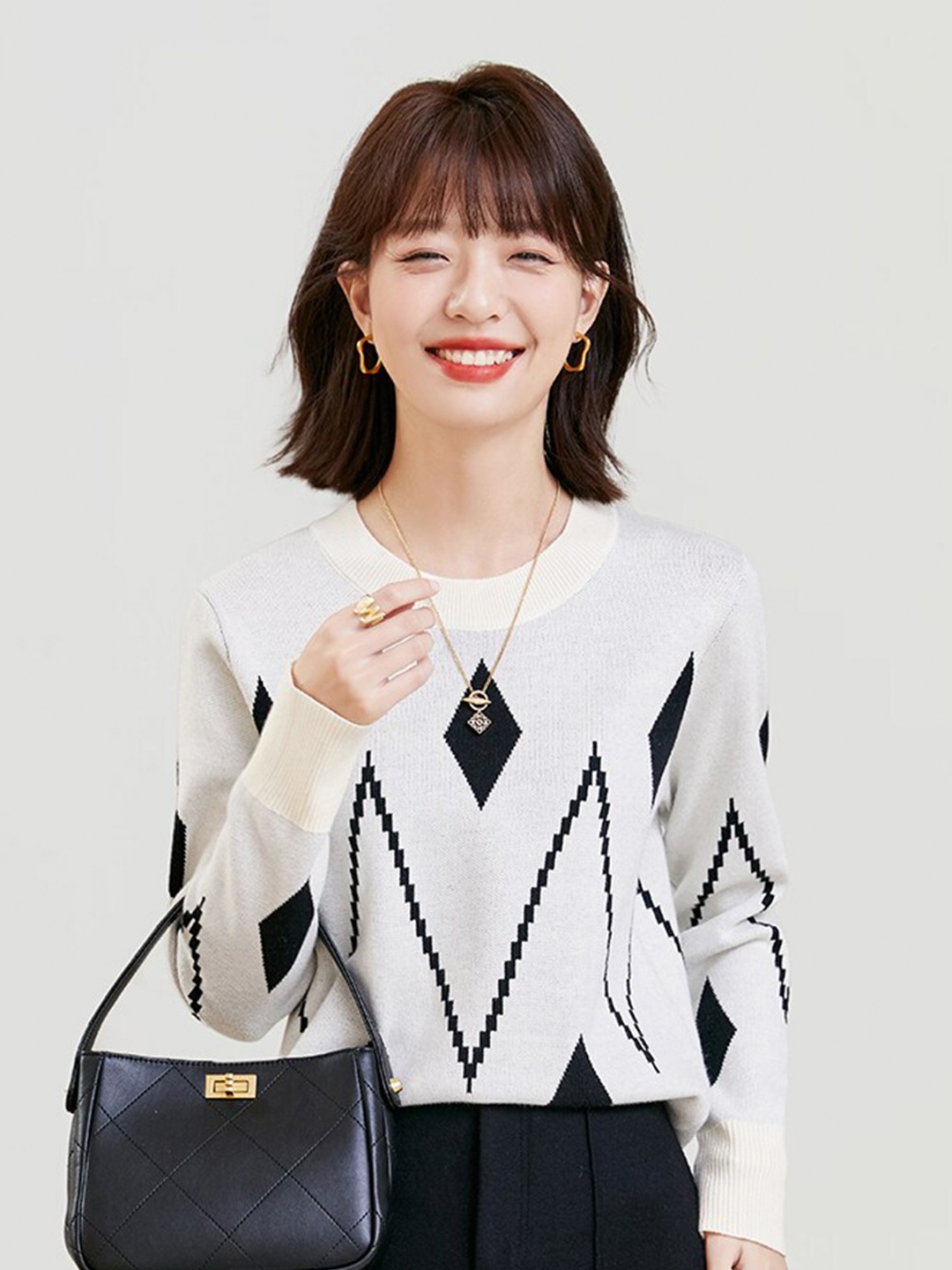 

JC Collection Geometric Printed Round Neck Pullover Sweater, White