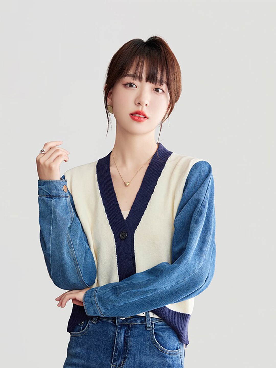 

JC Collection Colourblocked V-Neck Crop Cardigan, Cream