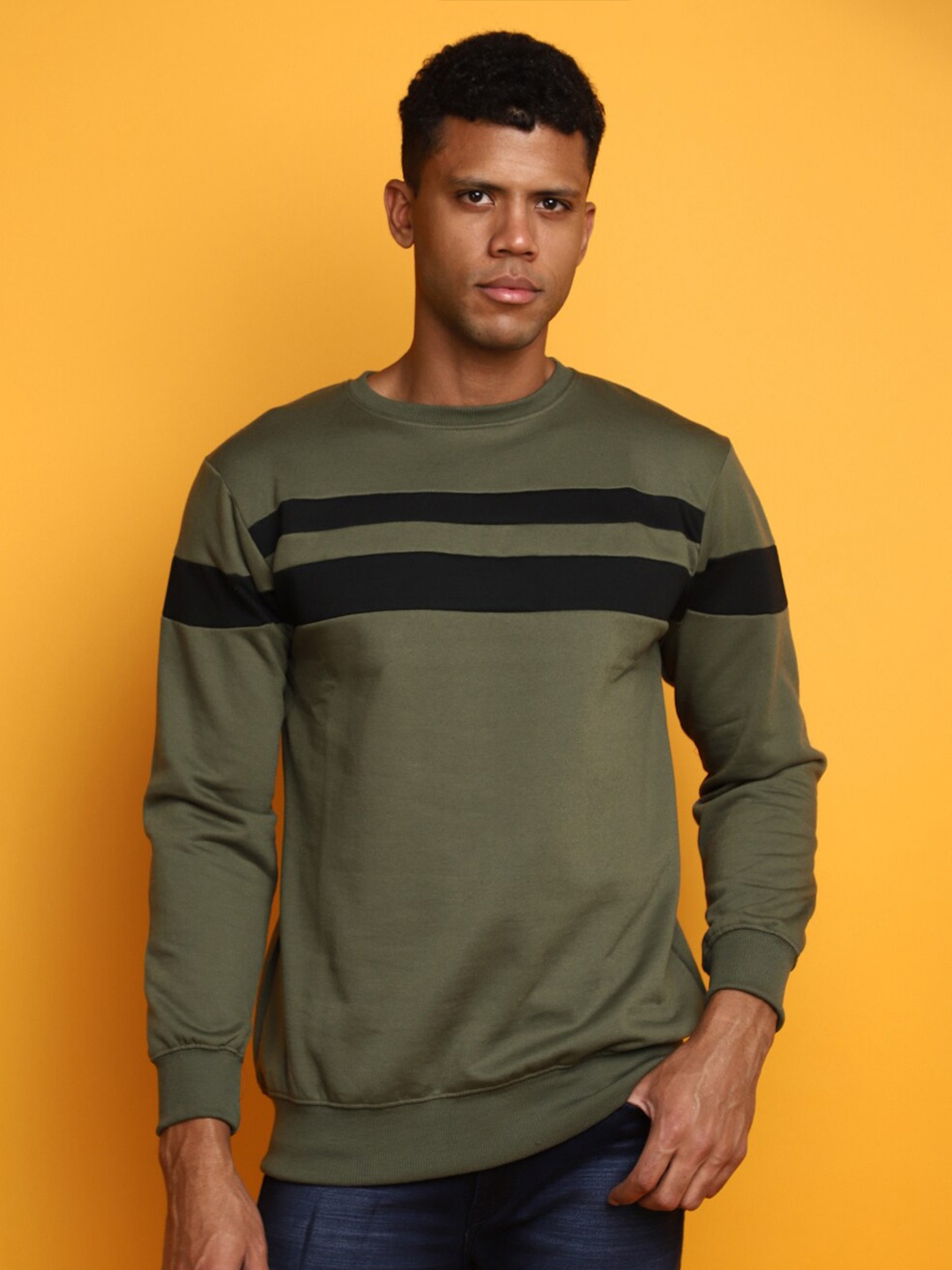 

V-Mart Colourblocked Round Neck Long Sleeve Cotton Pullover Sweatshirt, Green