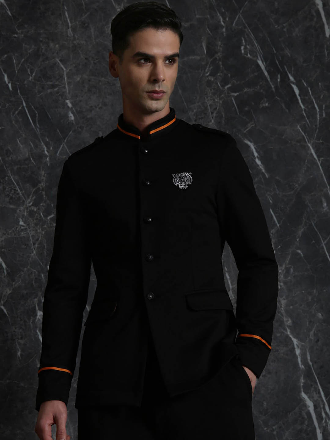 

Breakbounce Black Mandarin Collar Long Sleeves Single-Breasted Relaxed-Fit Blazer