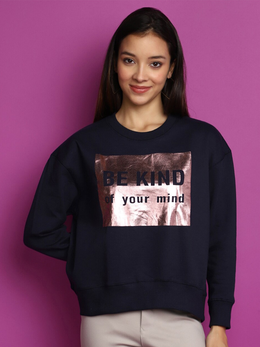 

V-Mart Typography Printed Long Sleeve Pullover Sweatshirt, Navy blue