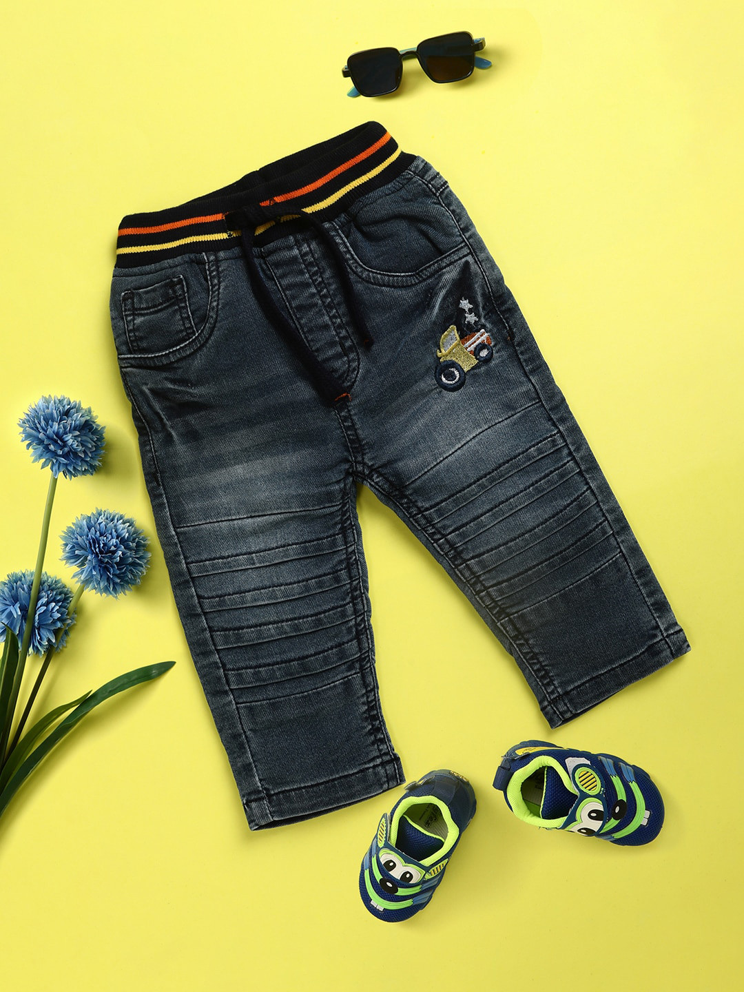 

V-Mart Kids Slim Fit Heavy Fade Clean Look Jeans, Blue