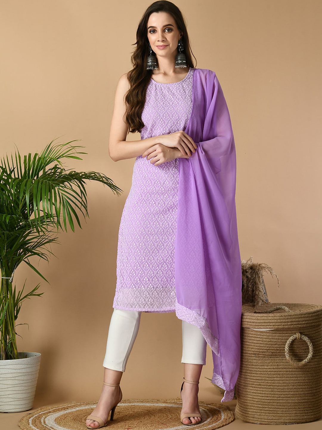 

Sangria Lavender Floral Embroidered Sleeveless Dobby Straight Kurta With Dupatta