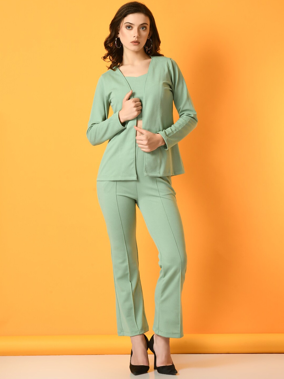 

Myshka Square Neck Sleeveless Crop Top & Trousers With Waistcoat, Green