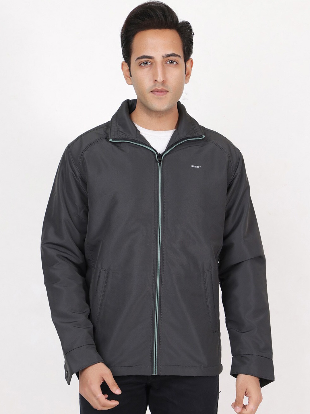 

Spirit Spread Collar Lightweight Sporty Jacket, Grey