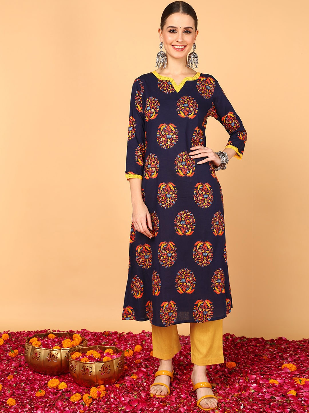 

AHIKA Ethnic Motifs Printed Round Neck Regular A-Line Cotton Kurta, Navy blue
