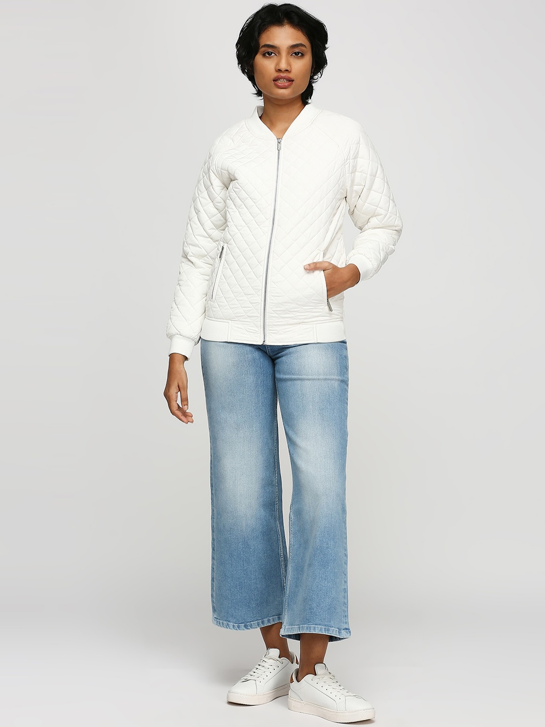 

Pepe Jeans Collarless Quilted Jacket, White