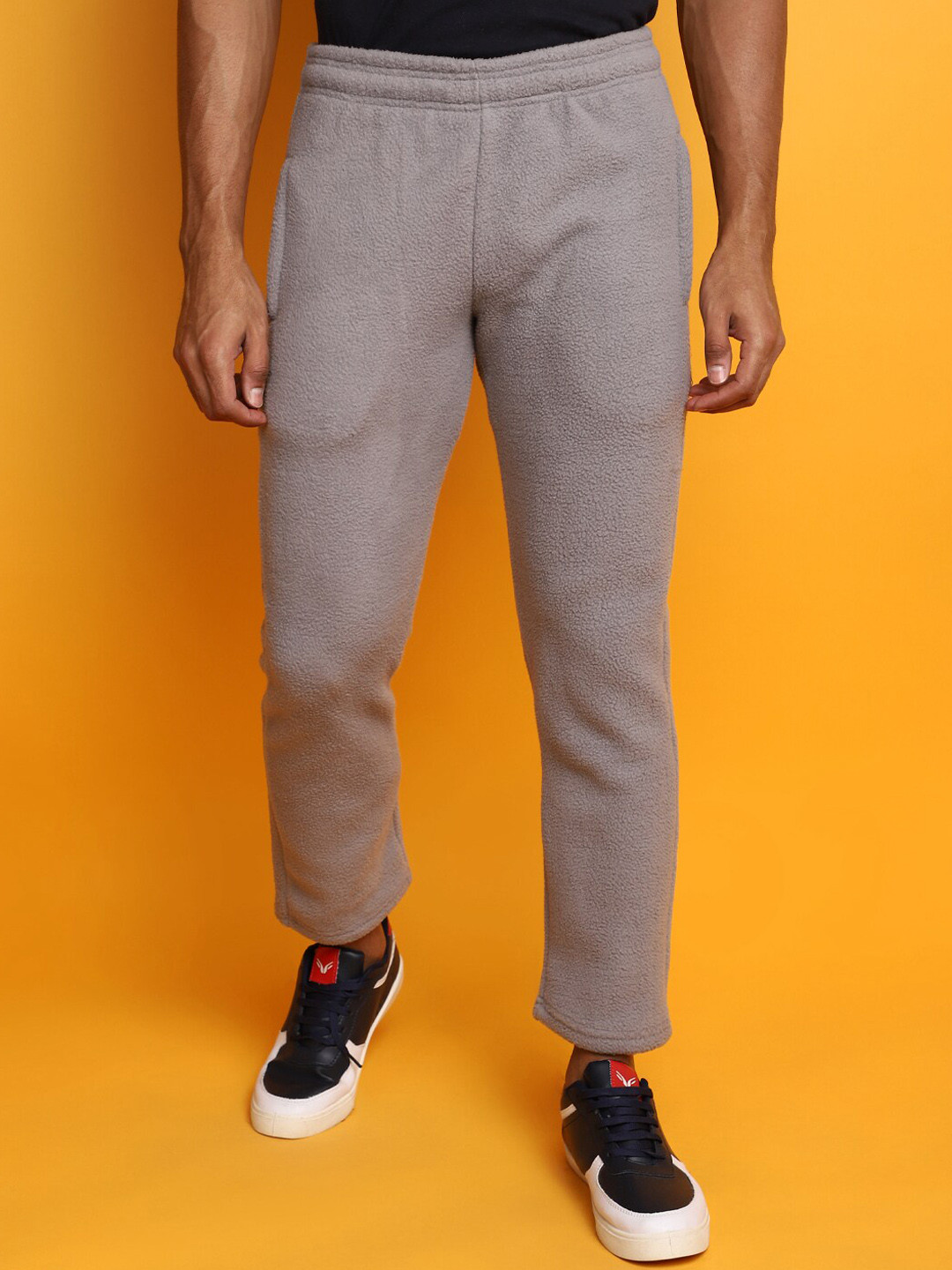

V-Mart Men Mid-Rise Fleece Track Pants, Grey