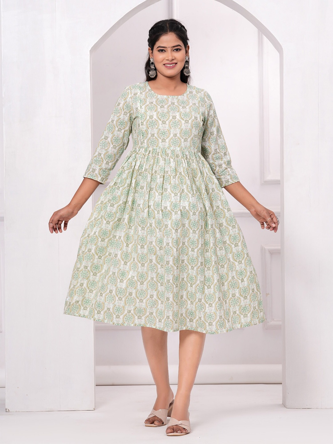 

BAESD Floral Printed Round Neck Maternity Fit & Flare Midi Ethnic Dress, Green