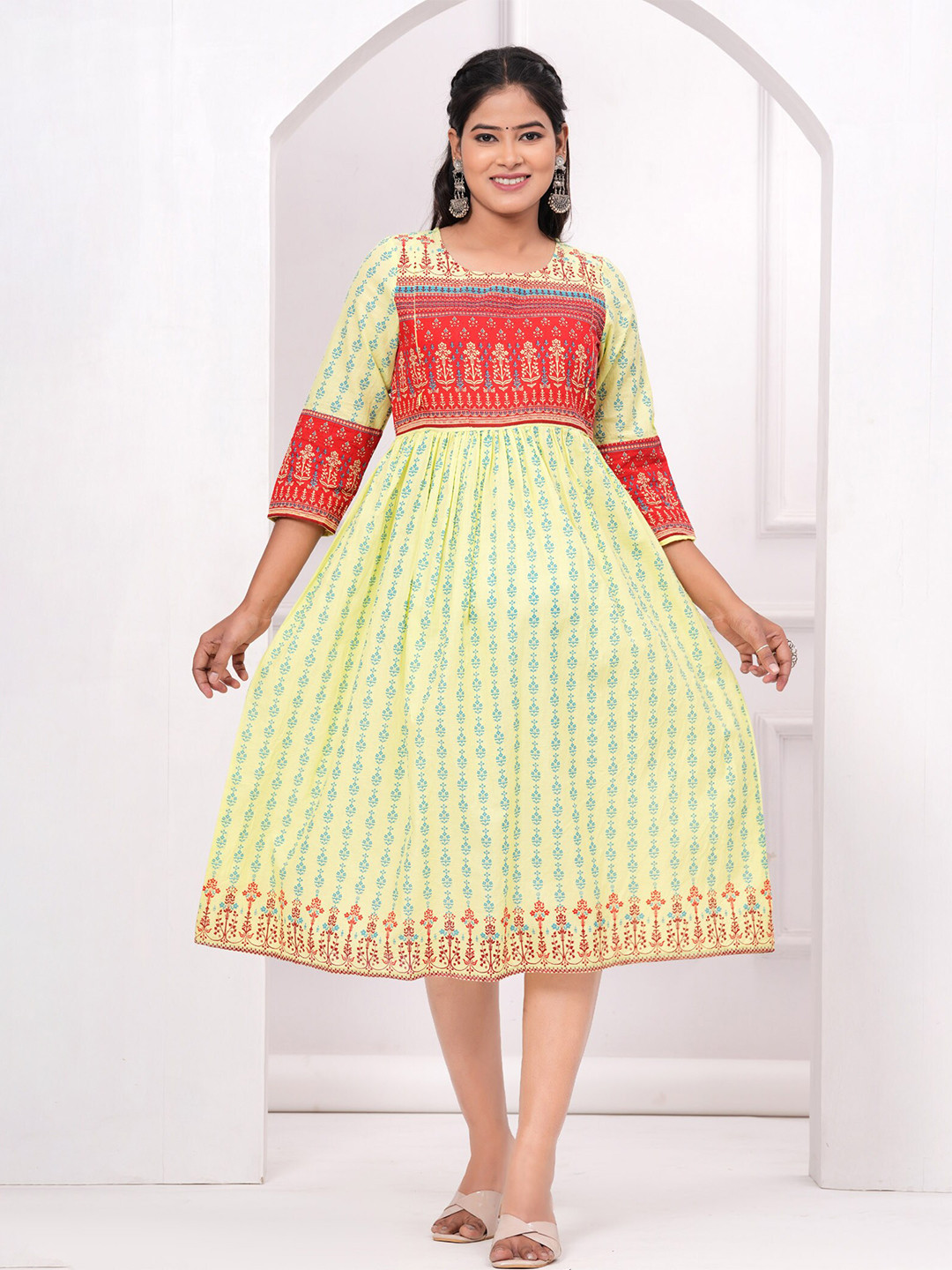 

BAESD Floral Printed Round Neck Maternity Fit & Flare Midi Ethnic Dress, Green