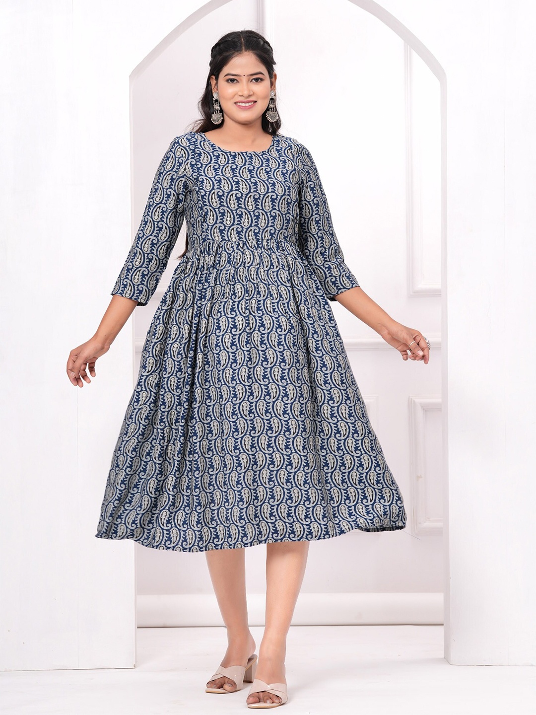 

BAESD Floral Printed Fit & Flare Maternity Ethnic Dress, Blue