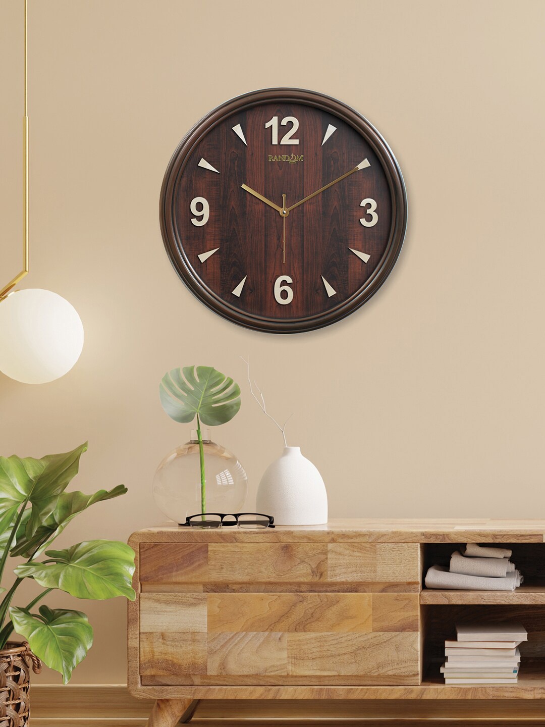 

RANDOM Brown & Off White Round Shape Contemporary Analouge Wall Clock