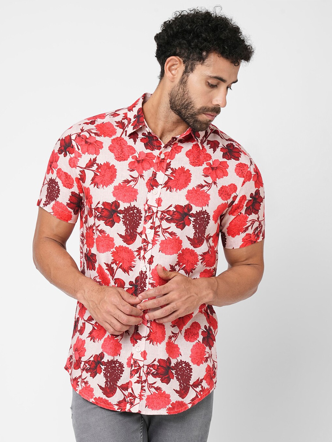 

Blue Buddha Floral Printed Spread Collar Casual Shirt, White