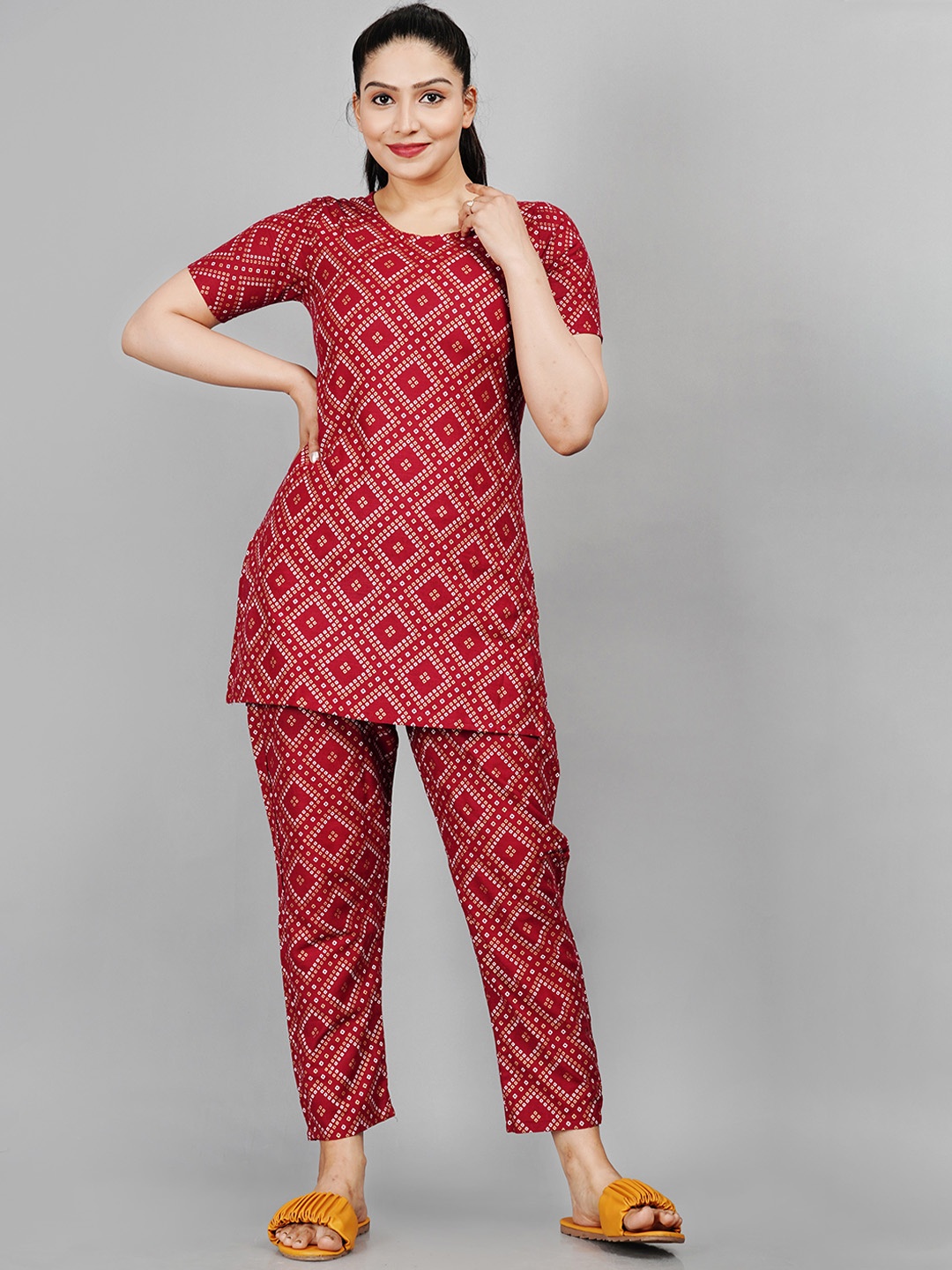 

KALINI Ethnic Motifs Printed Pure Cotton Night suit, Red