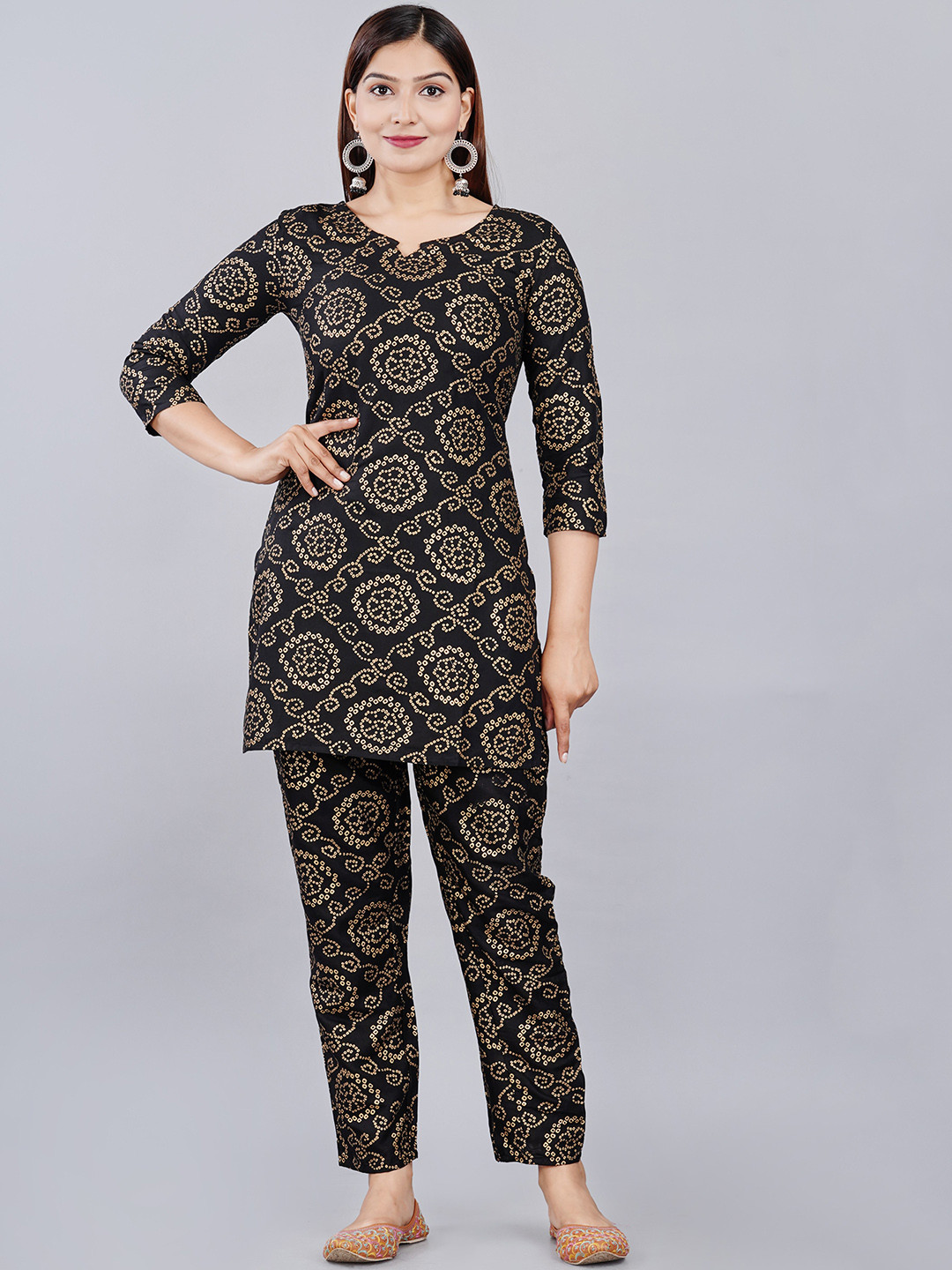 

KALINI Ethnic Motifs Printed Straight Kurta with Trousers, Black