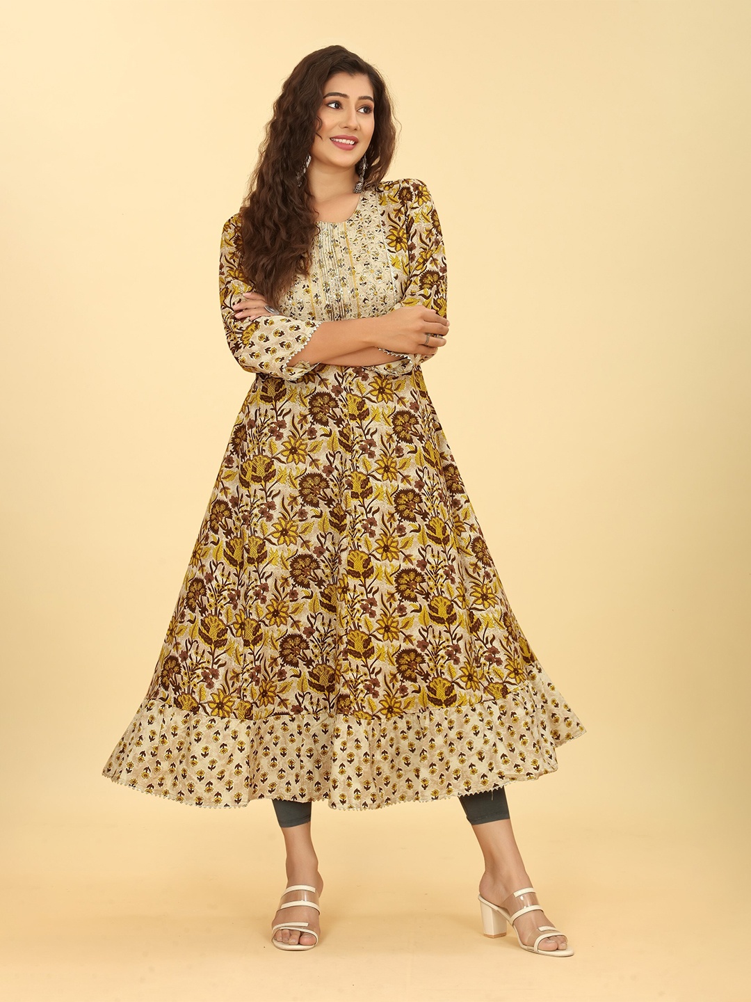 

Angeline Floral Printed Gotta Patti Cotton Anarkali Kurta, Coffee brown