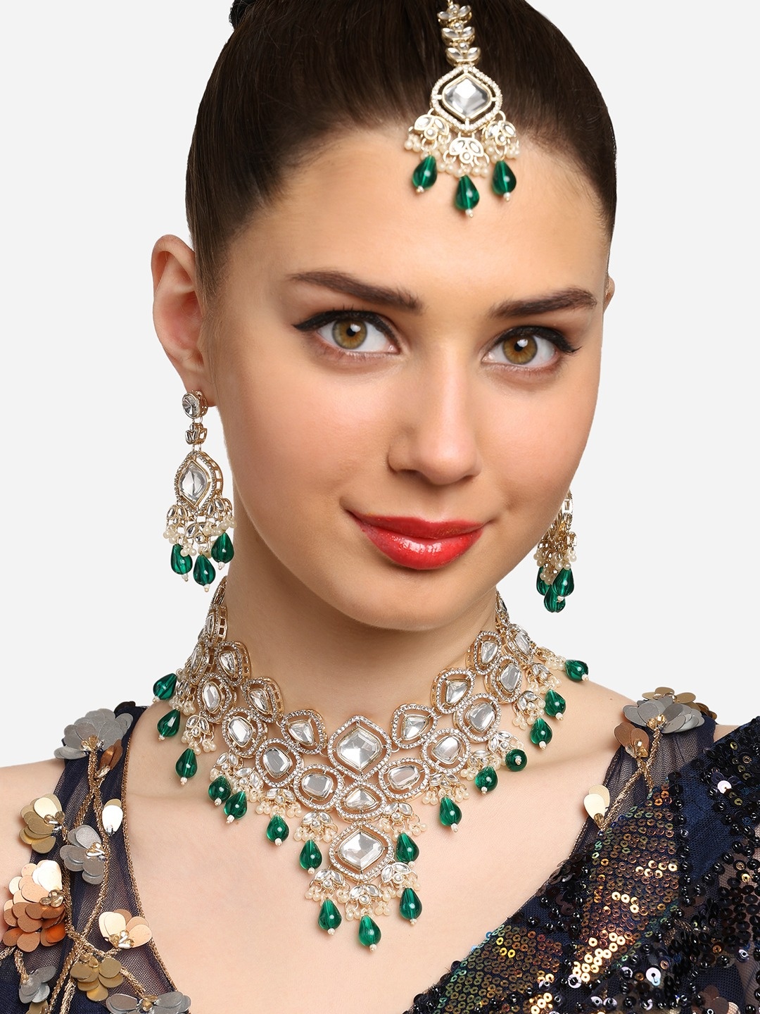 

Zaveri Pearls Gold-Plated Kundan Studded Jewellary Set, Green