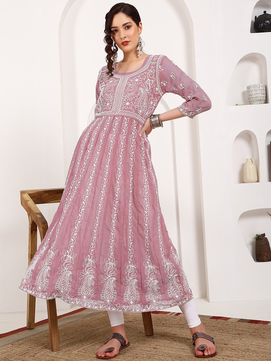 HERE&NOW Floral Embroidered Chikankari Kurta, Peach