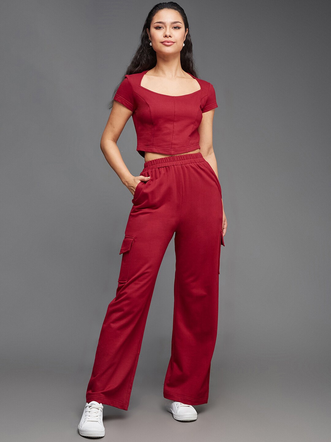 

Miss Chase Scoop Neck Crop Top With Trousers, Maroon