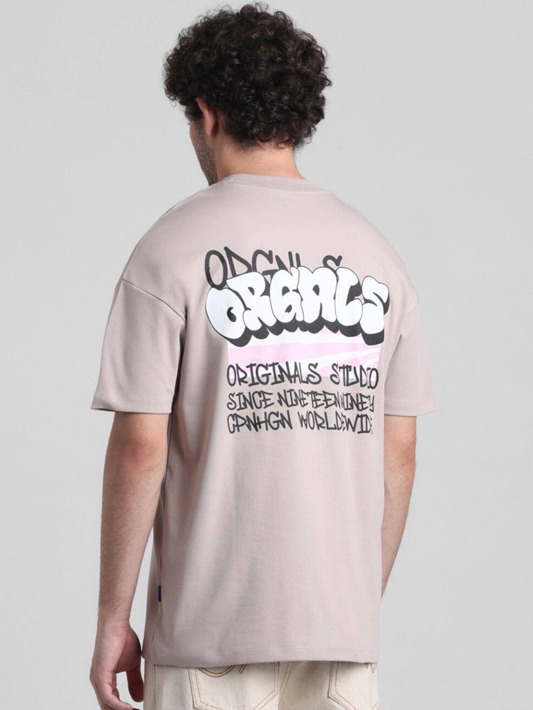 

Jack & Jones Oversized Typography Printed Drop-Shoulder Cotton T-shirt, Brown
