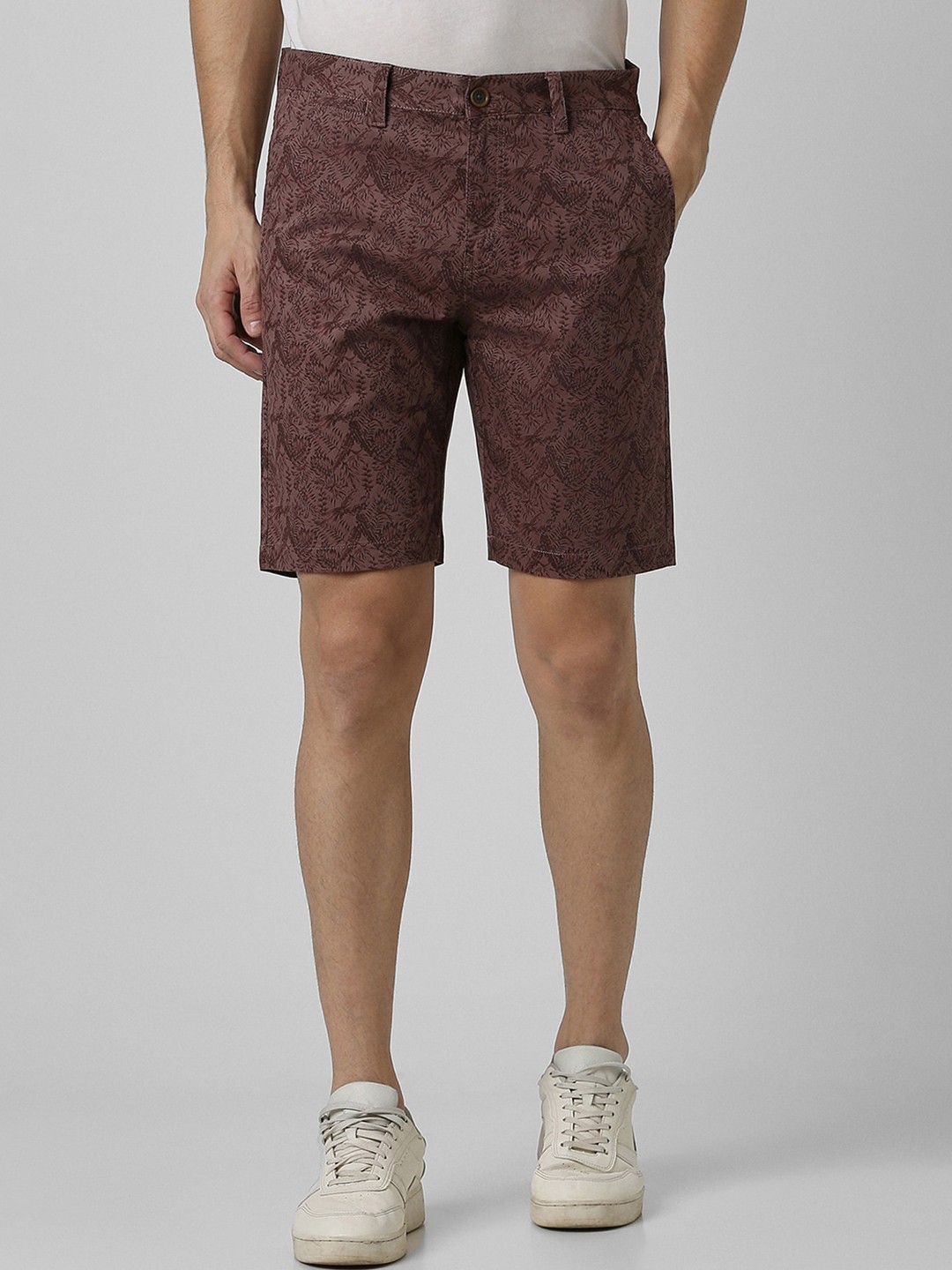 

Peter England Casuals Men Mid-Rise Floral Printed Shorts, Brown