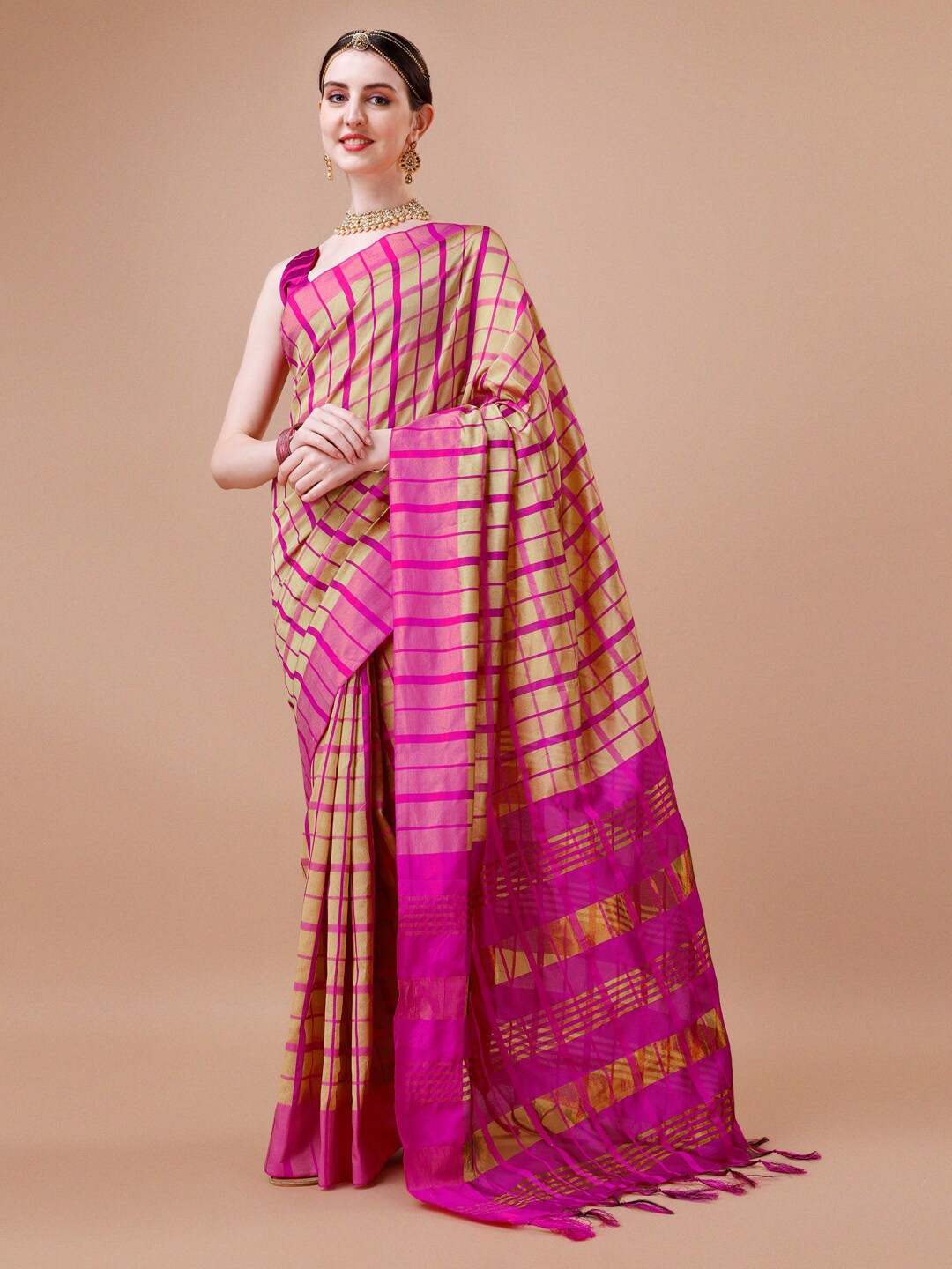

KALINI Checked Zari Detailed Saree, Pink
