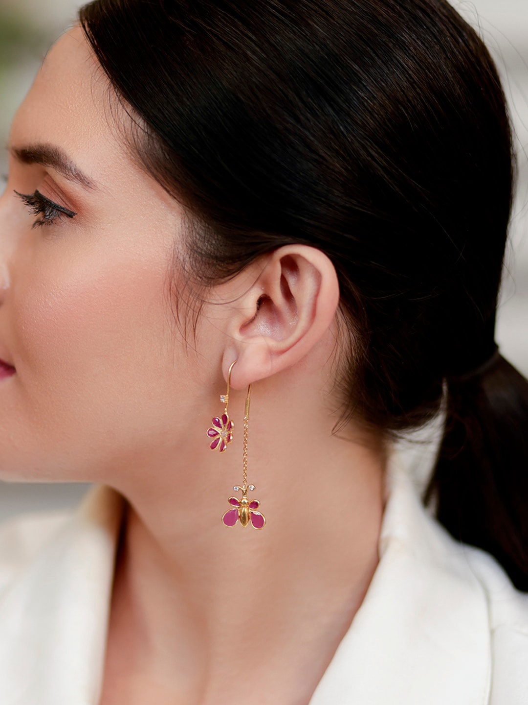 

Unniyarcha Gold-Plated Stone-Studded 92.5 Sterling Silver Drop Earrings