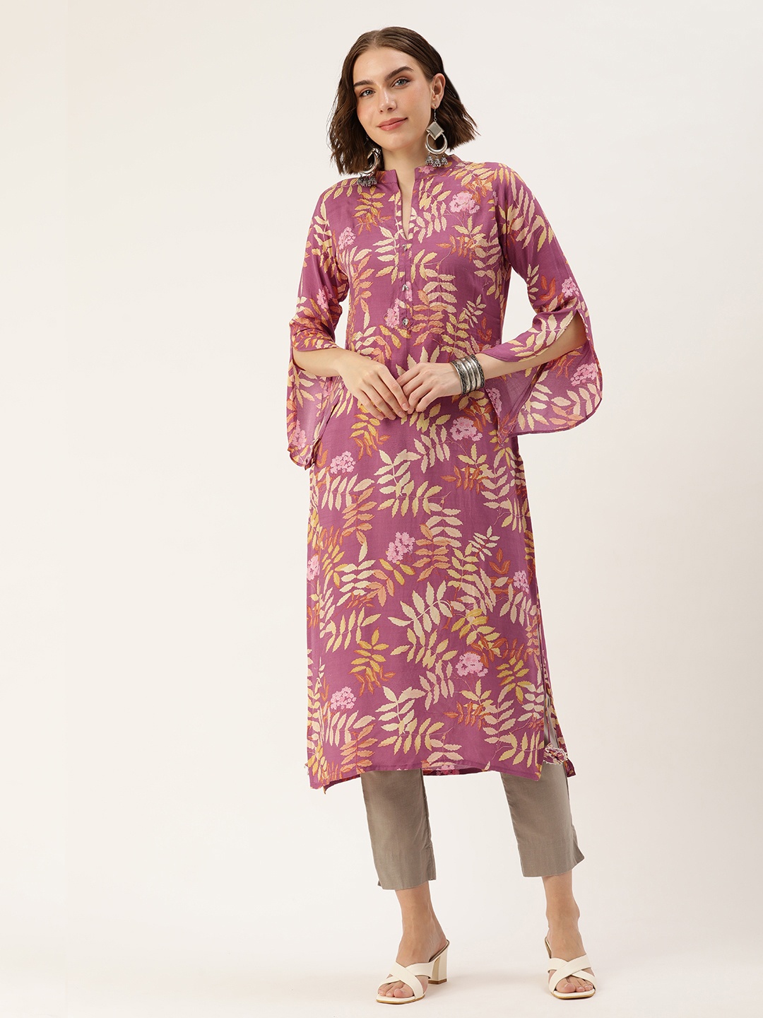 

SHANVIKA Floral Printed Flared Sleeves Kurta, Mauve