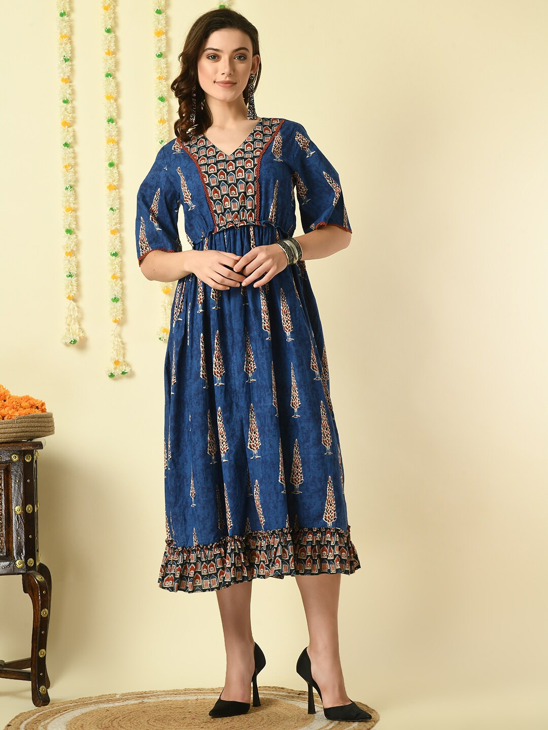 

Myshka Ethnic Motifs Printed V-Neck Pleated Cotton Fit & Flare Midi Ethnic Dress, Blue